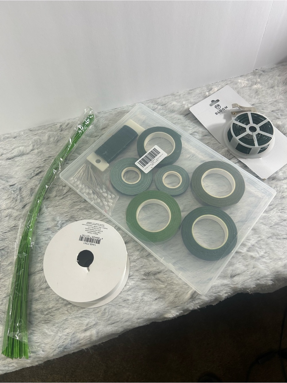 bloom Green Floral Tape and Stem Supplies Set
